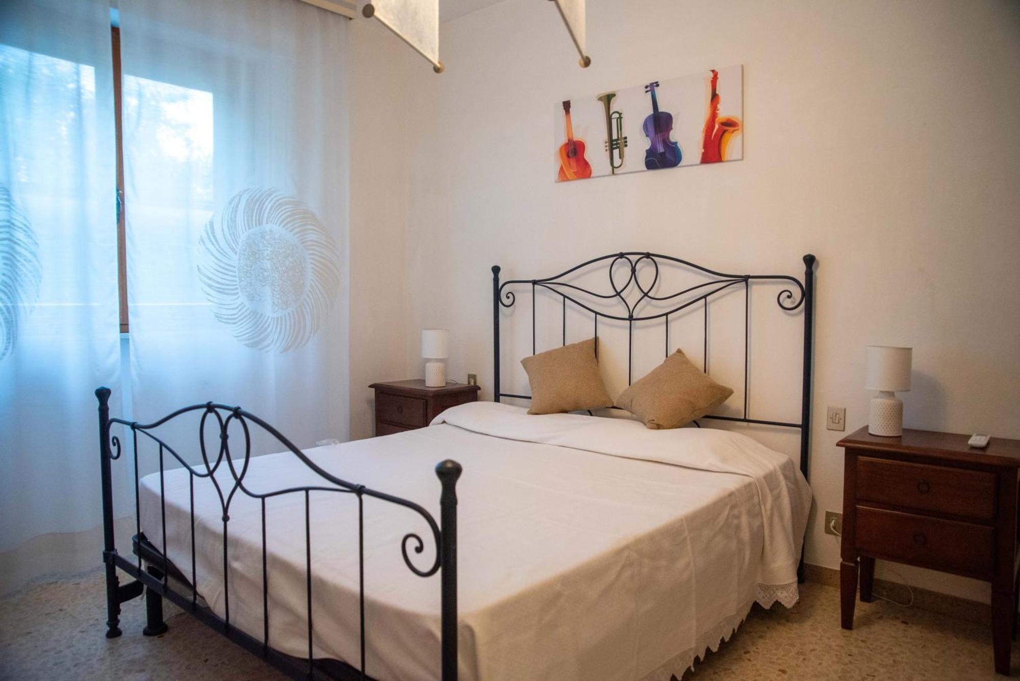 Dimora Jazz Apartment เปรูจา ภายนอก รูปภาพ