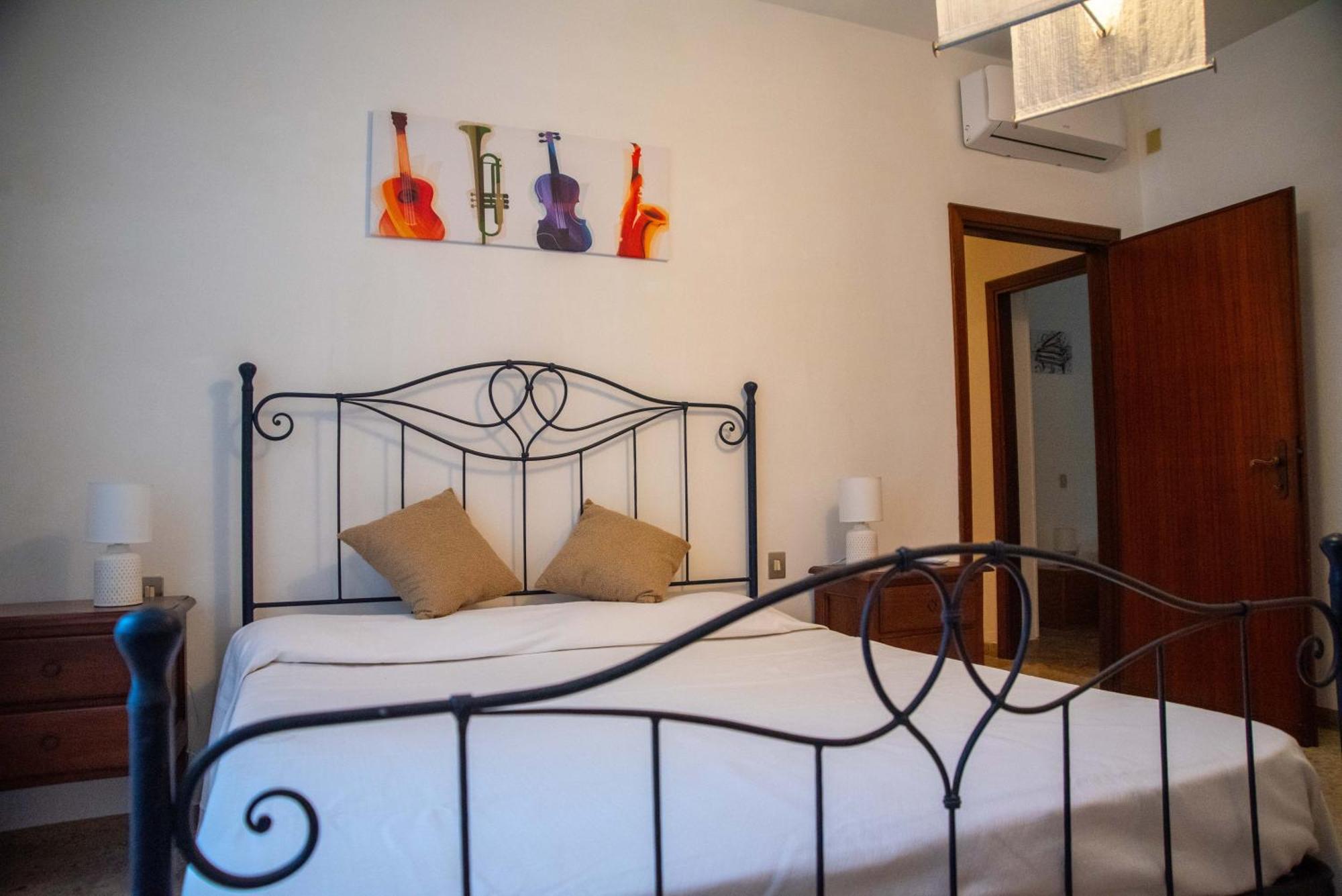 Dimora Jazz Apartment เปรูจา ภายนอก รูปภาพ